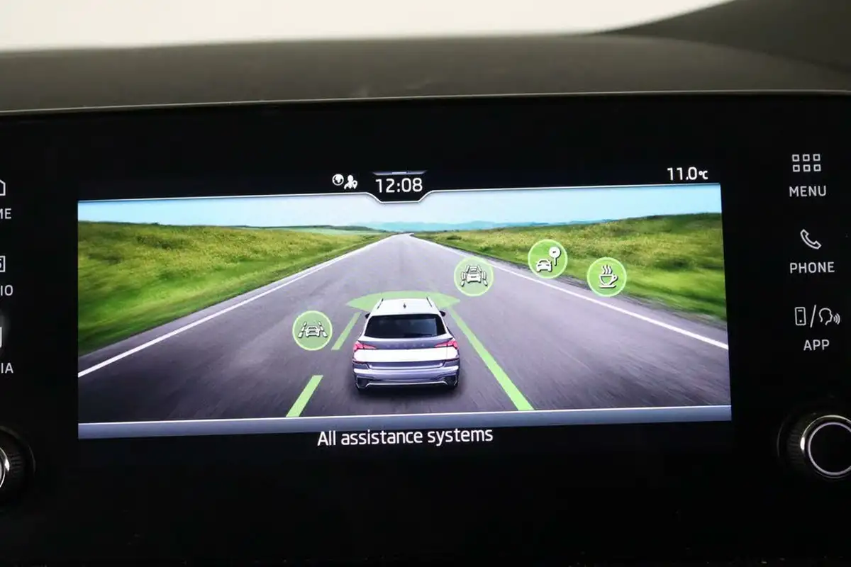 2024-skoda-kamiq-10-tsi-se-95ps-big-28