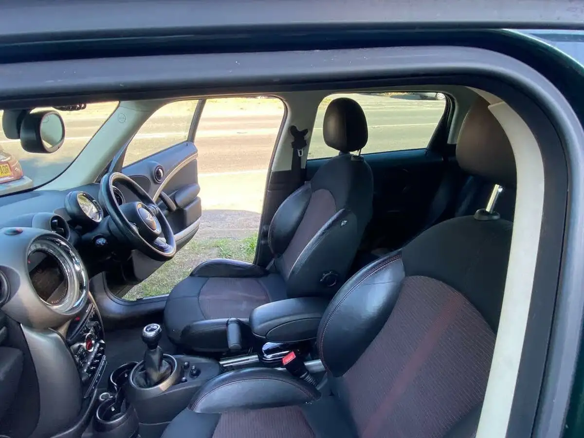 2012-mini-countryman-16td-cooper-big-39