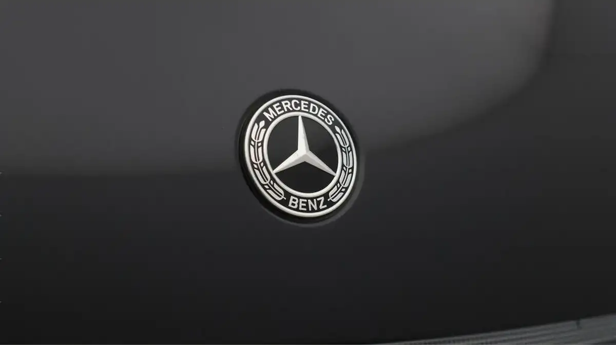 2022-mercedes-benz-eqc-e-eqc-400-amg-line-premium-big-24