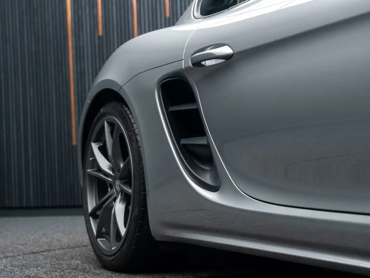 2019-porsche-cayman-718-20-cayman-pdk-big-18