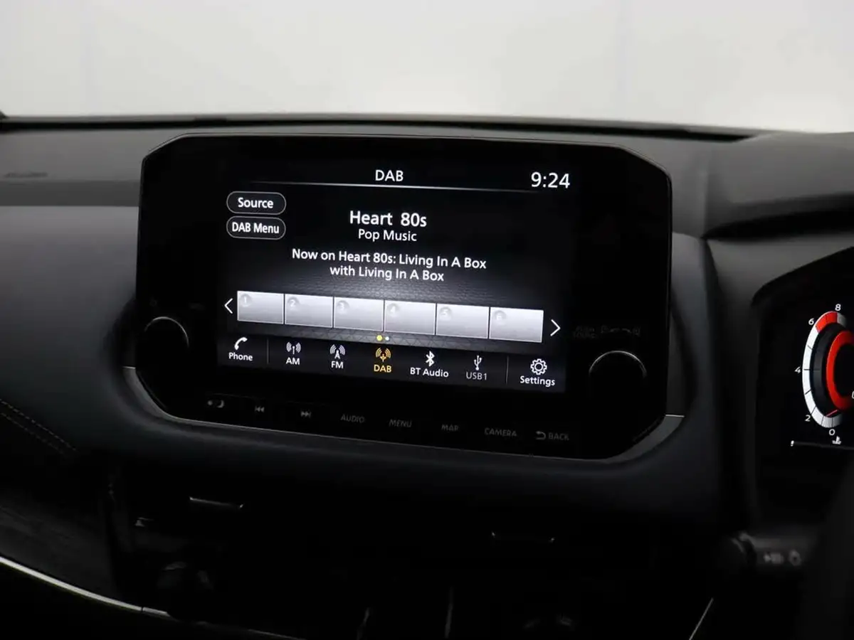 2022-nissan-qashqai-13-dig-t-tekna-158ps-xtronic-big-26