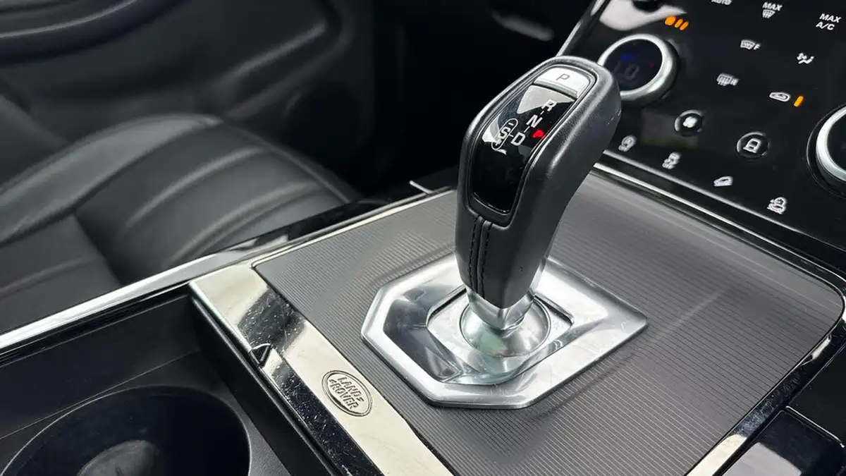 2021-land-rover-range-rover-evoque-20-d200-r-dynamic-s-big-15