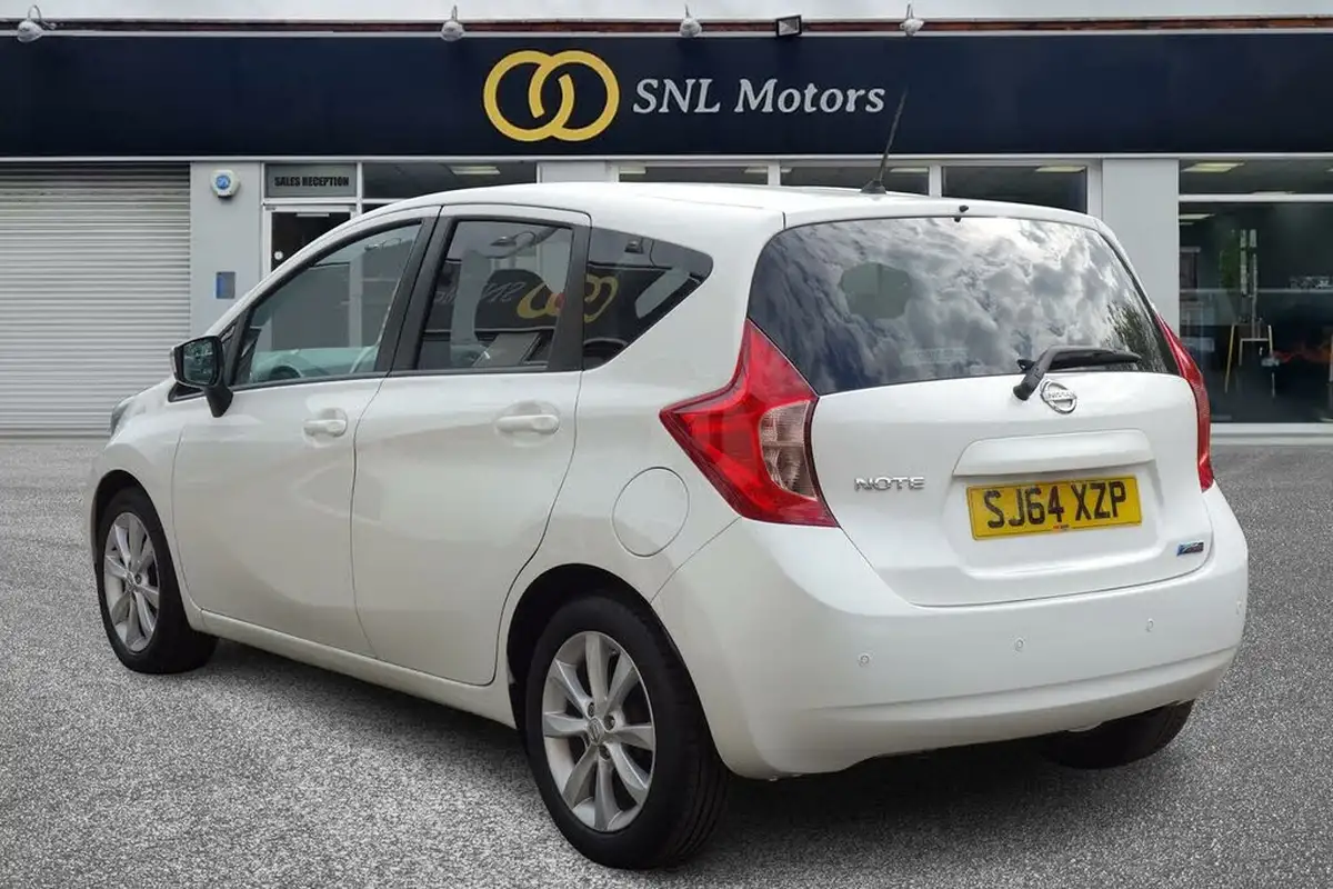 2014-nissan-note-12-acenta-premium-dig-s-98ps-cvt-big-4