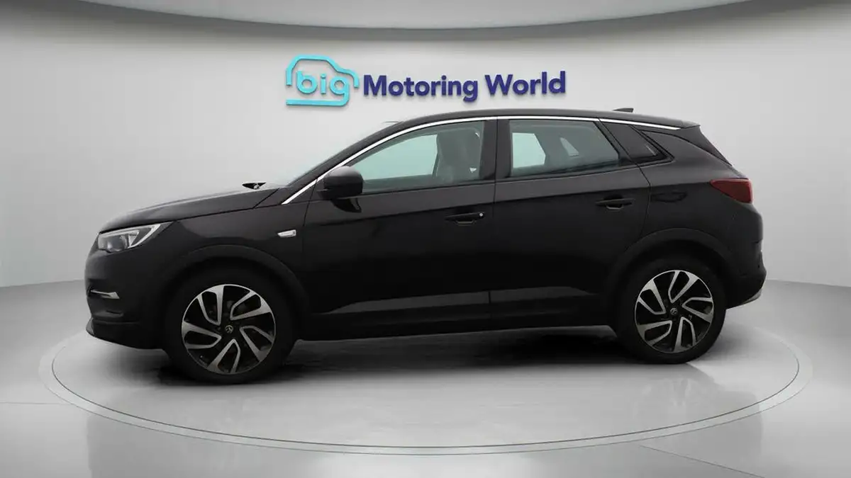 2019-vauxhall-grandland-x-12-elite-nav-ss-auto-big-4