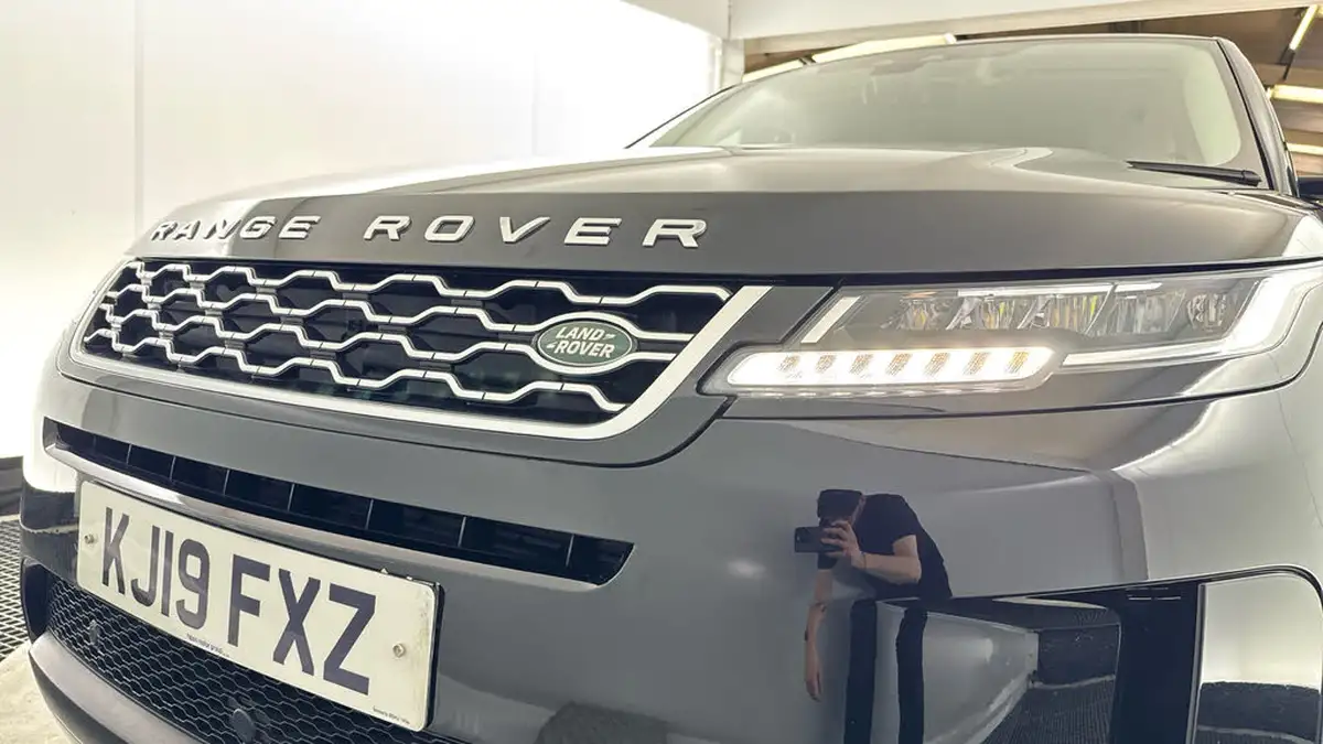 2019-land-rover-range-rover-evoque-20-d150-s-awd-auto-big-29