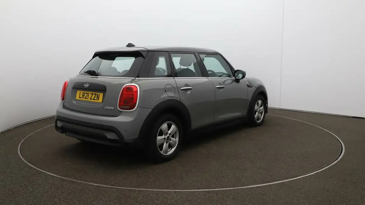 2021-mini-cooper-15-cooper-classic-hatchback-5d-auto-big-52