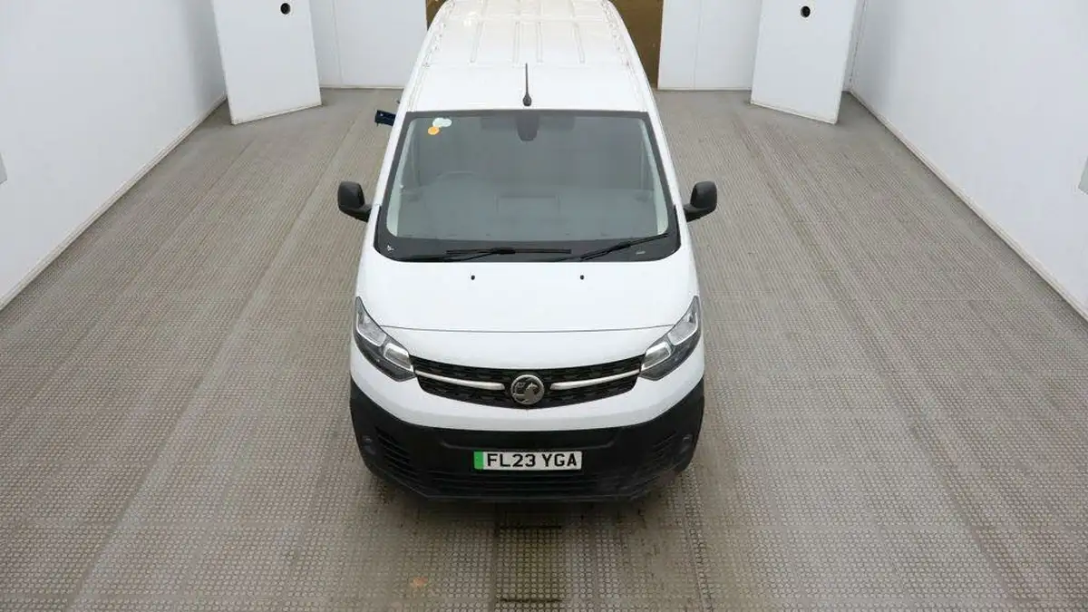 2023-vauxhall-vivaro-e-3100-75kwh-l1h1-prime-panel-van-big-0