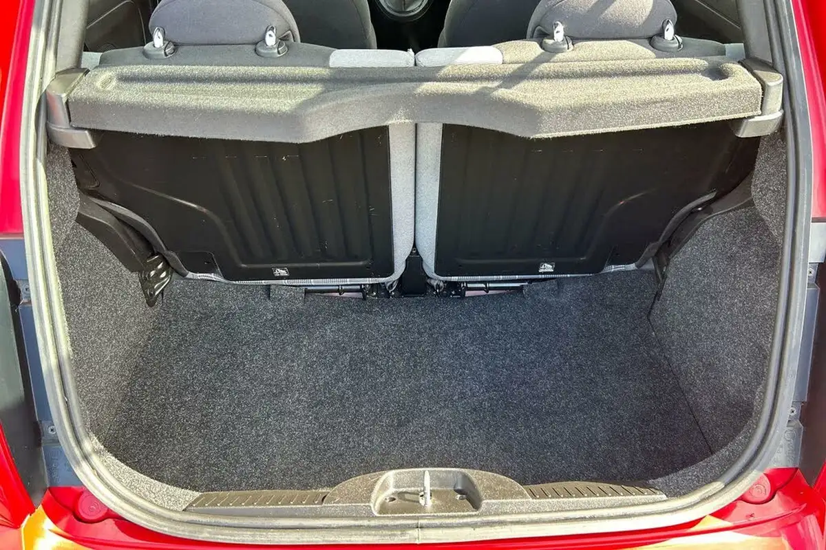 2020-fiat-500-10-lounge-big-24