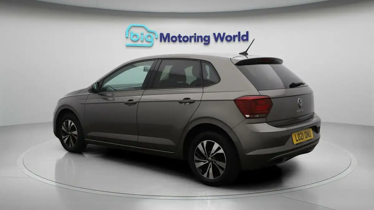 2021-volkswagen-polo-10-tsi-match-dsg-big-5