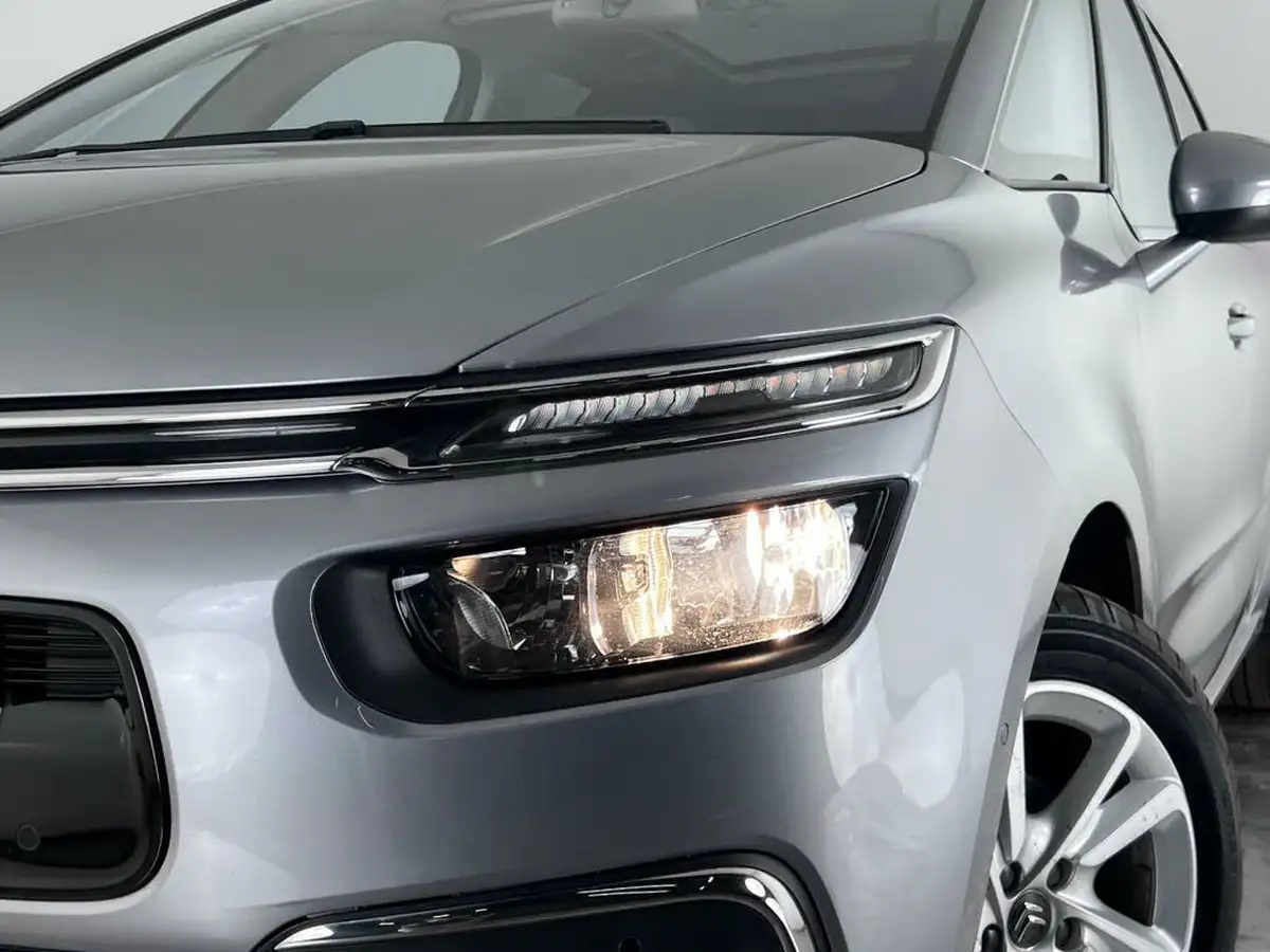 2019-citroen-c4-spacetourer-12-puretech-flair-eat8-big-48