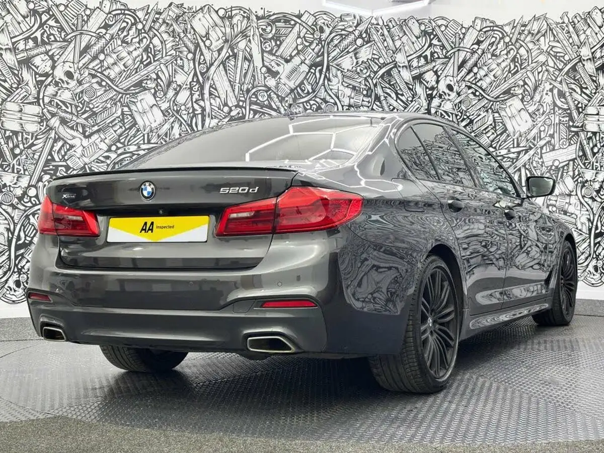 2019-bmw-5-series-20td-520d-m-sport-188bhp-xdrive-tech-pack-saloon-4d-big-10