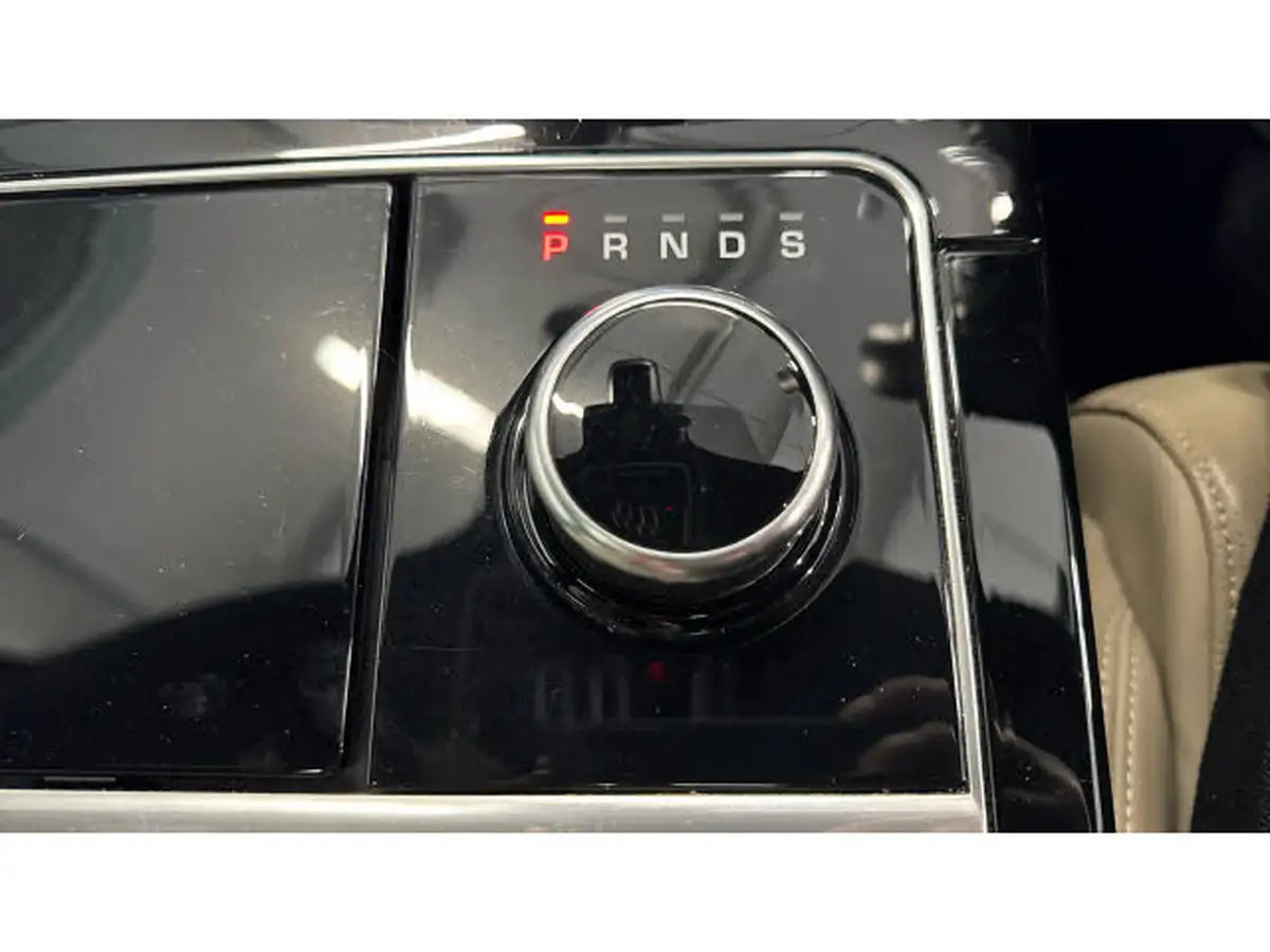 2020-land-rover-range-rover-velar-20-d240-r-dynamic-hse-big-12