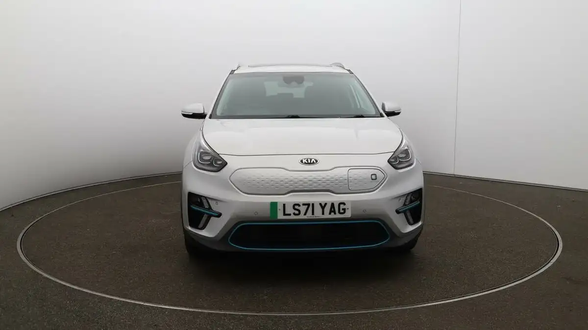 2021-kia-e-niro-ev-4-big-43