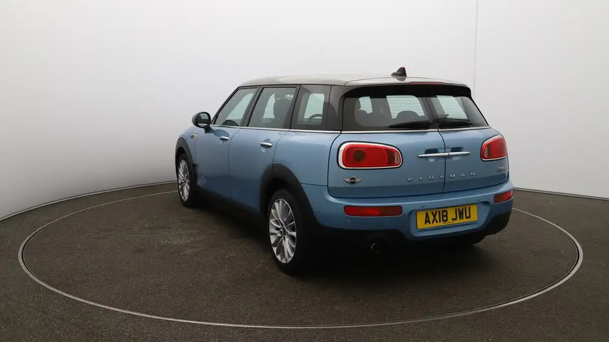 2018-mini-clubman-15-cooper-ss-big-57