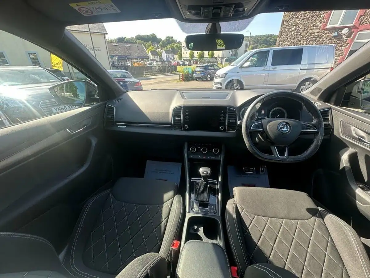 2019-skoda-karoq-15-tsi-sportline-dsg-big-8