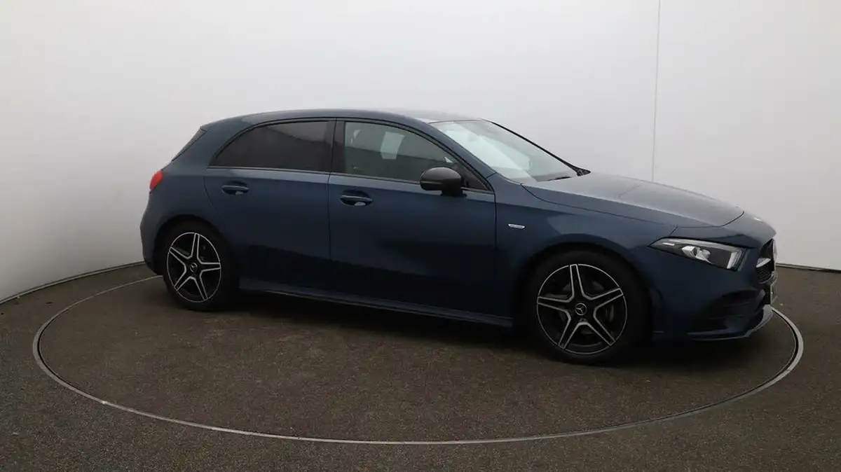 2022-mercedes-benz-a-class-13-a200-amg-line-executive-edition-hatchback-5d-7g-dct-big-45