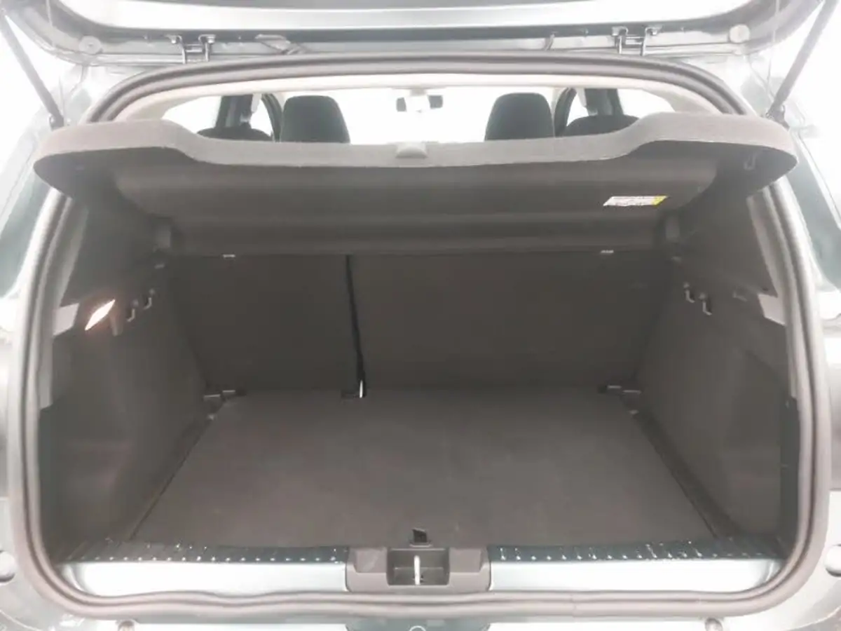 2023-dacia-sandero-stepway-10-tce-essential-90bhp-big-7