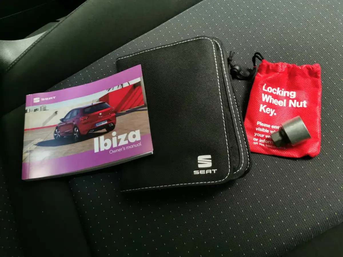 2022-seat-ibiza-10-tsi-se-technology-big-36