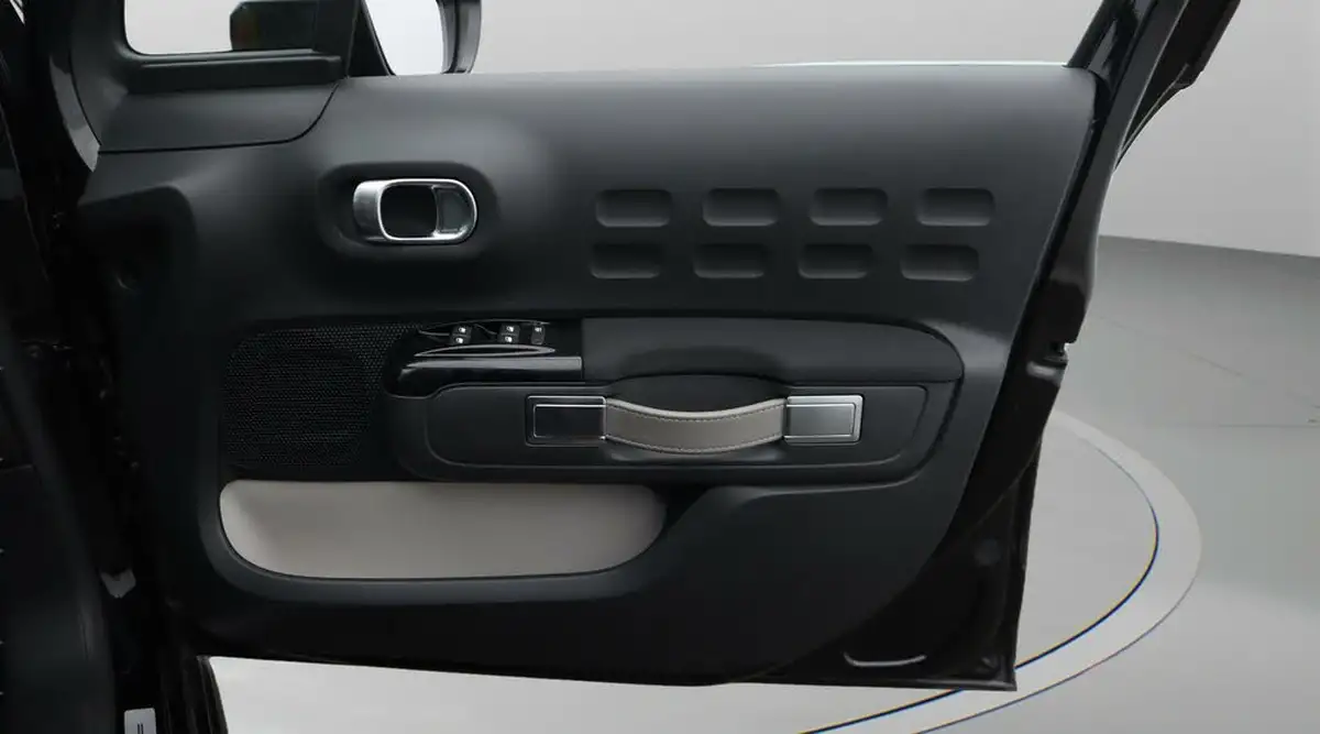 2022-citroen-c3-12-puretech-c-series-big-15
