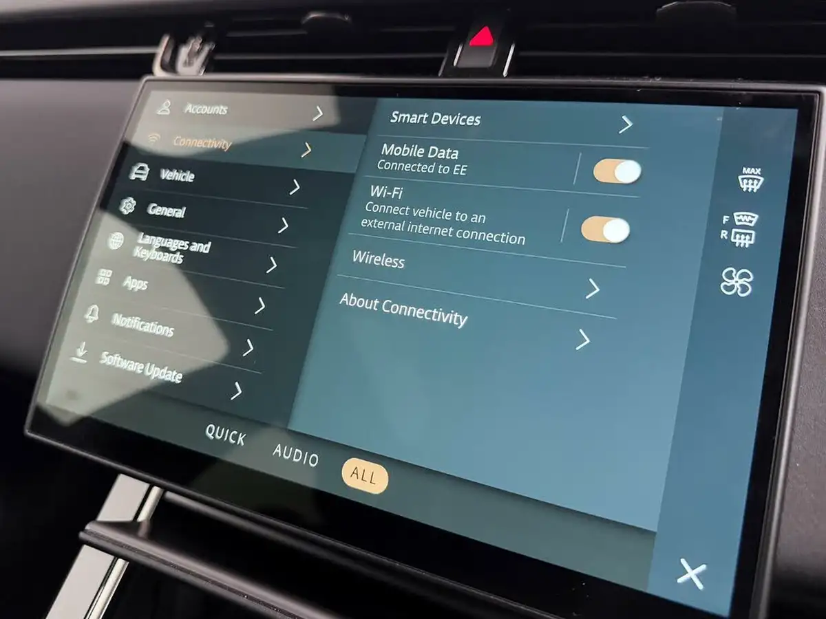 2023-land-rover-range-rover-evoque-20-d200-dynamic-se-big-53