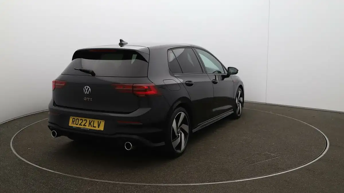 2022-volkswagen-golf-20-tsi-gti-dsg-big-55