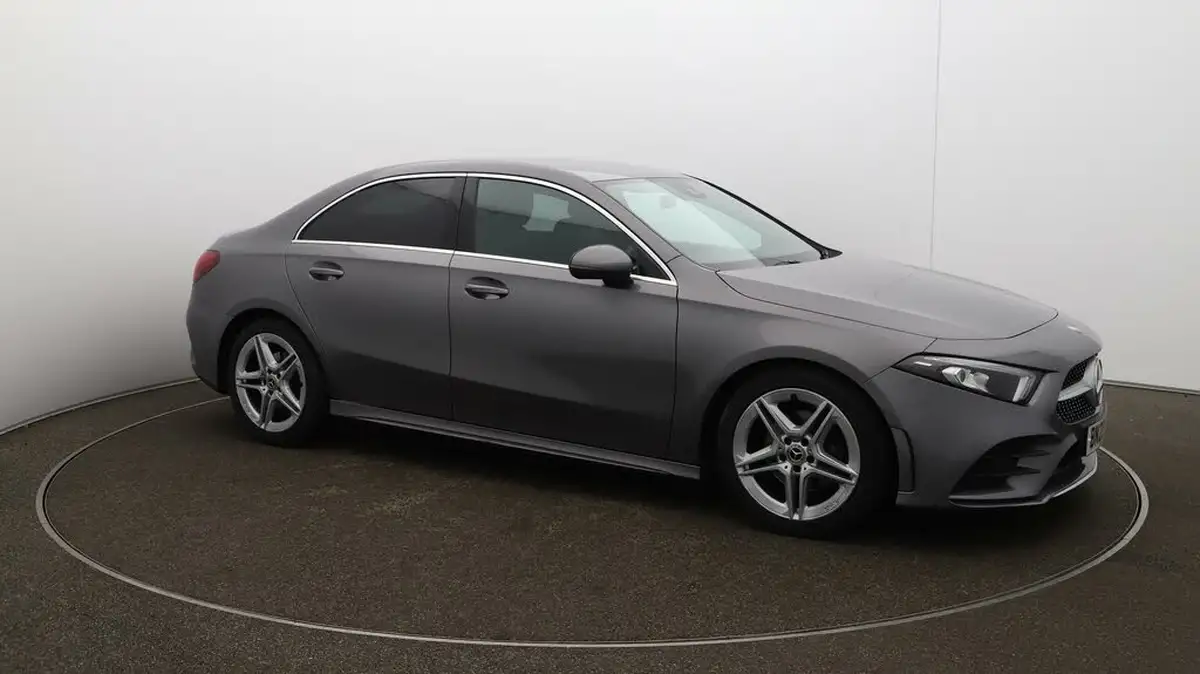 2020-mercedes-benz-a-class-13-a200-amg-line-saloon-4d-7g-dct-big-43