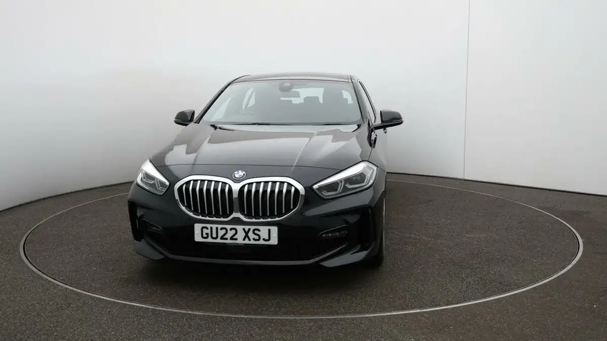 2022-bmw-1-series-15-118i-m-sport-lcp-big-37