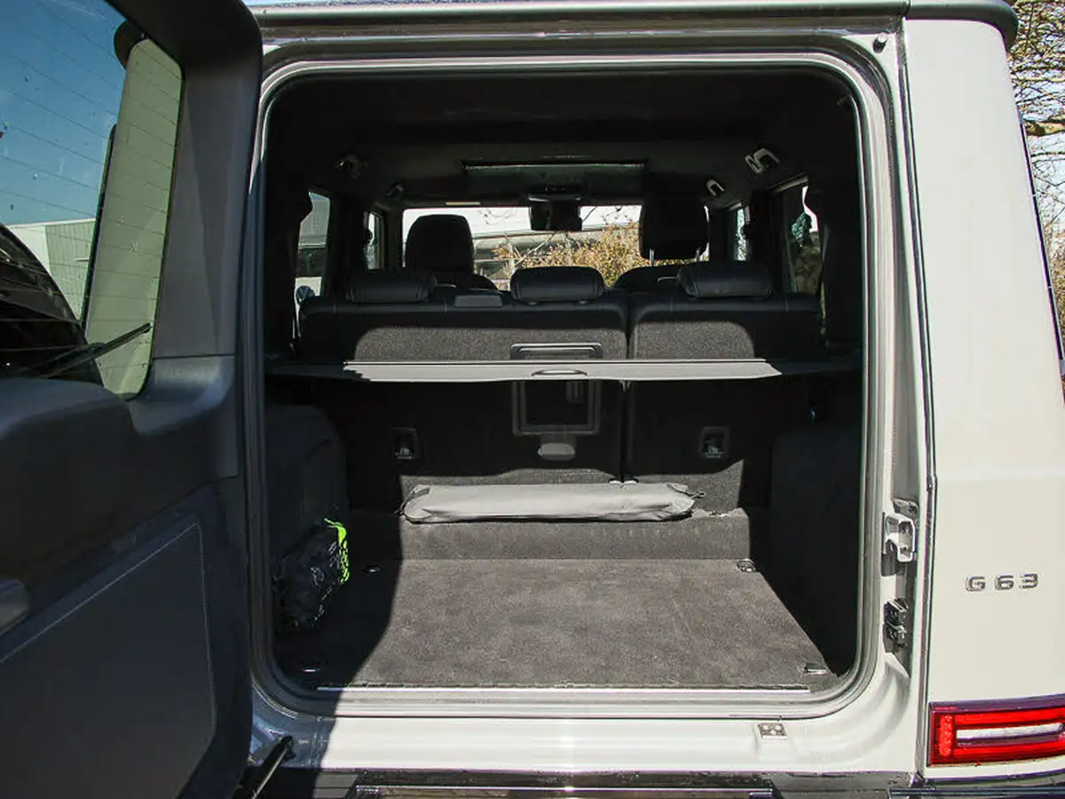 2023-mercedes-benz-g-class-40-g63-amg-carbon-edition-big-7