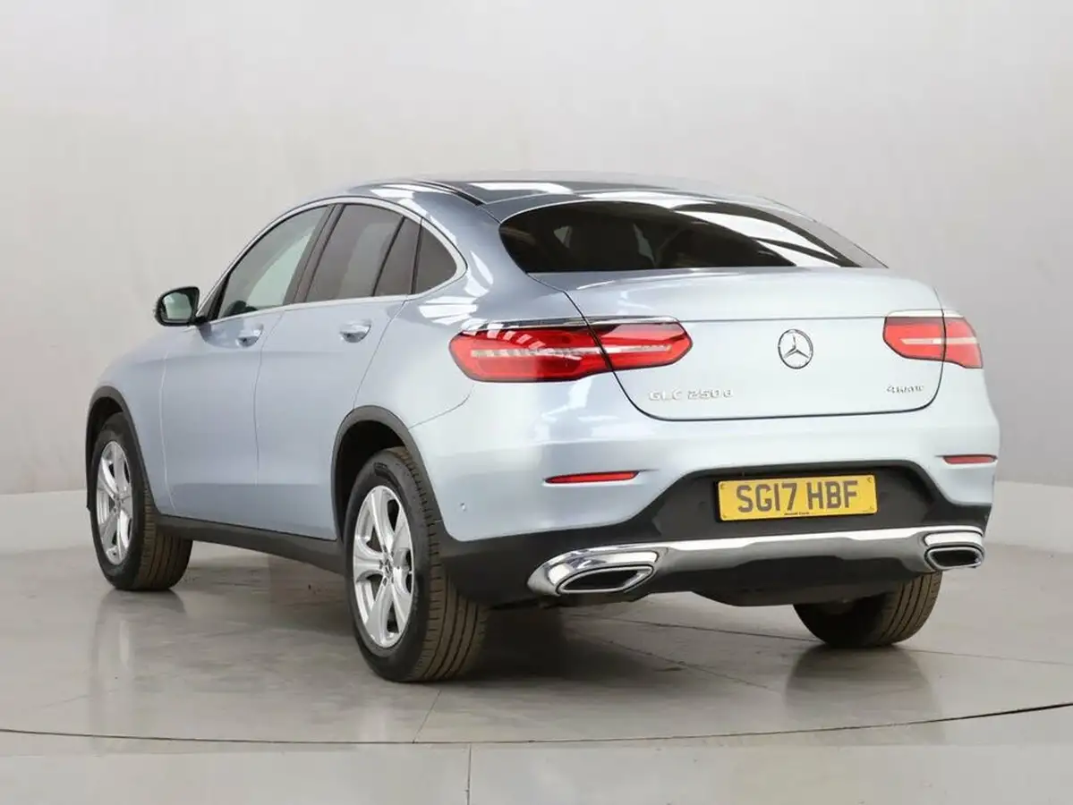 2017-mercedes-benz-glc-class-21d-glc250d-sport-ss-coupe-4d-big-6