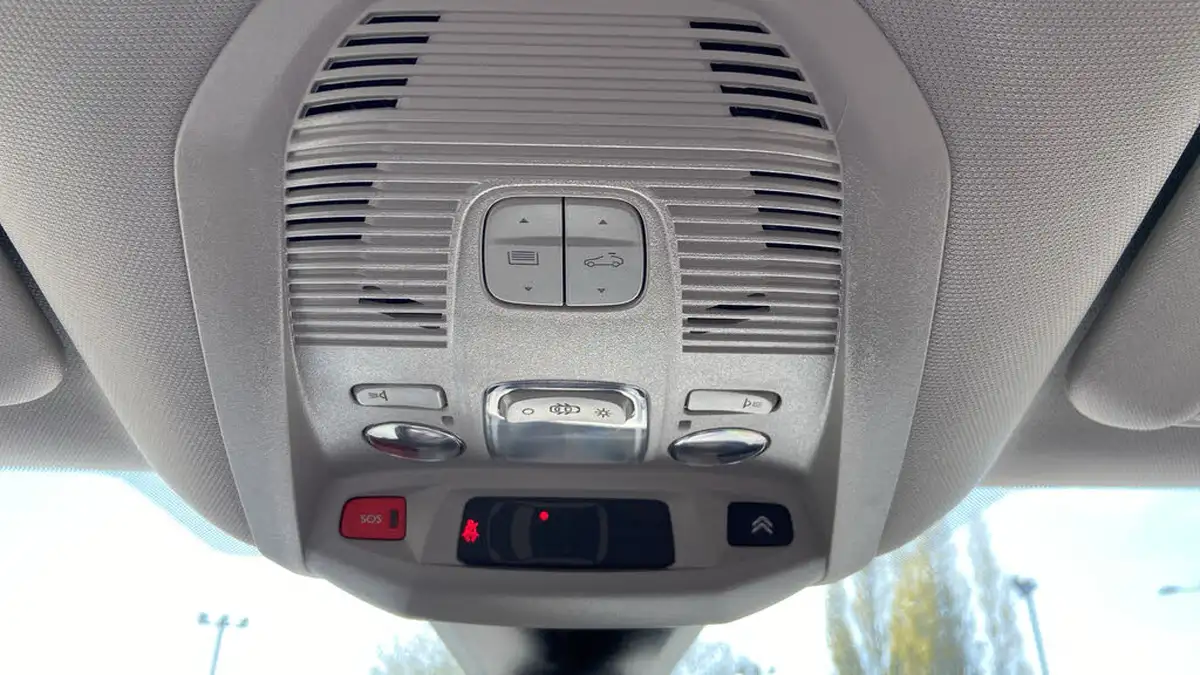 2023-citroen-c5-aircross-12-puretech-c-series-edition-130ps-ss-big-34