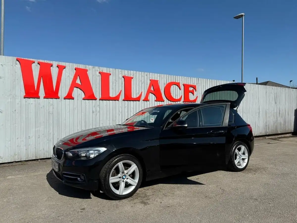 2017-bmw-1-series-20td-118d-sport-5d-big-24