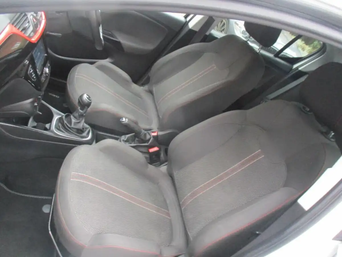 2019-vauxhall-corsa-14i-griffin-75ps-5d-big-31