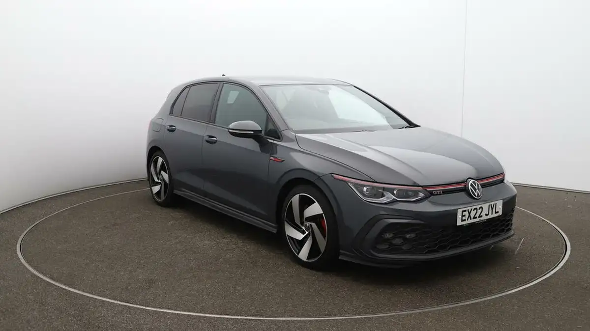 2022-volkswagen-golf-20-tsi-gti-dsg-big-37