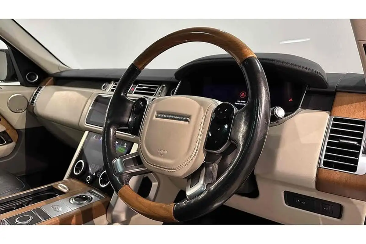 2019-land-rover-range-rover-30-sd-v6-vogue-big-33