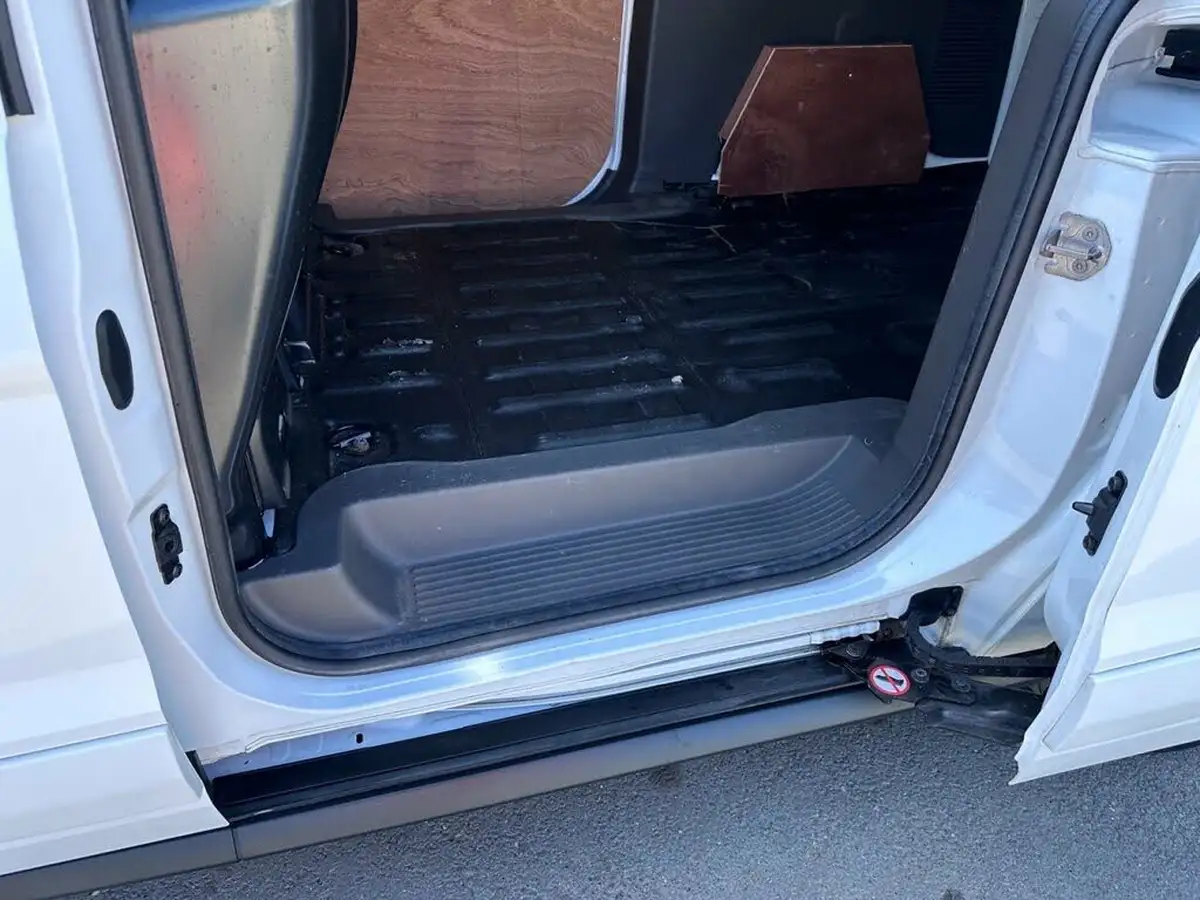 2021-ford-transit-connect-15-ecoblue-l2-250-limited-auto-big-24
