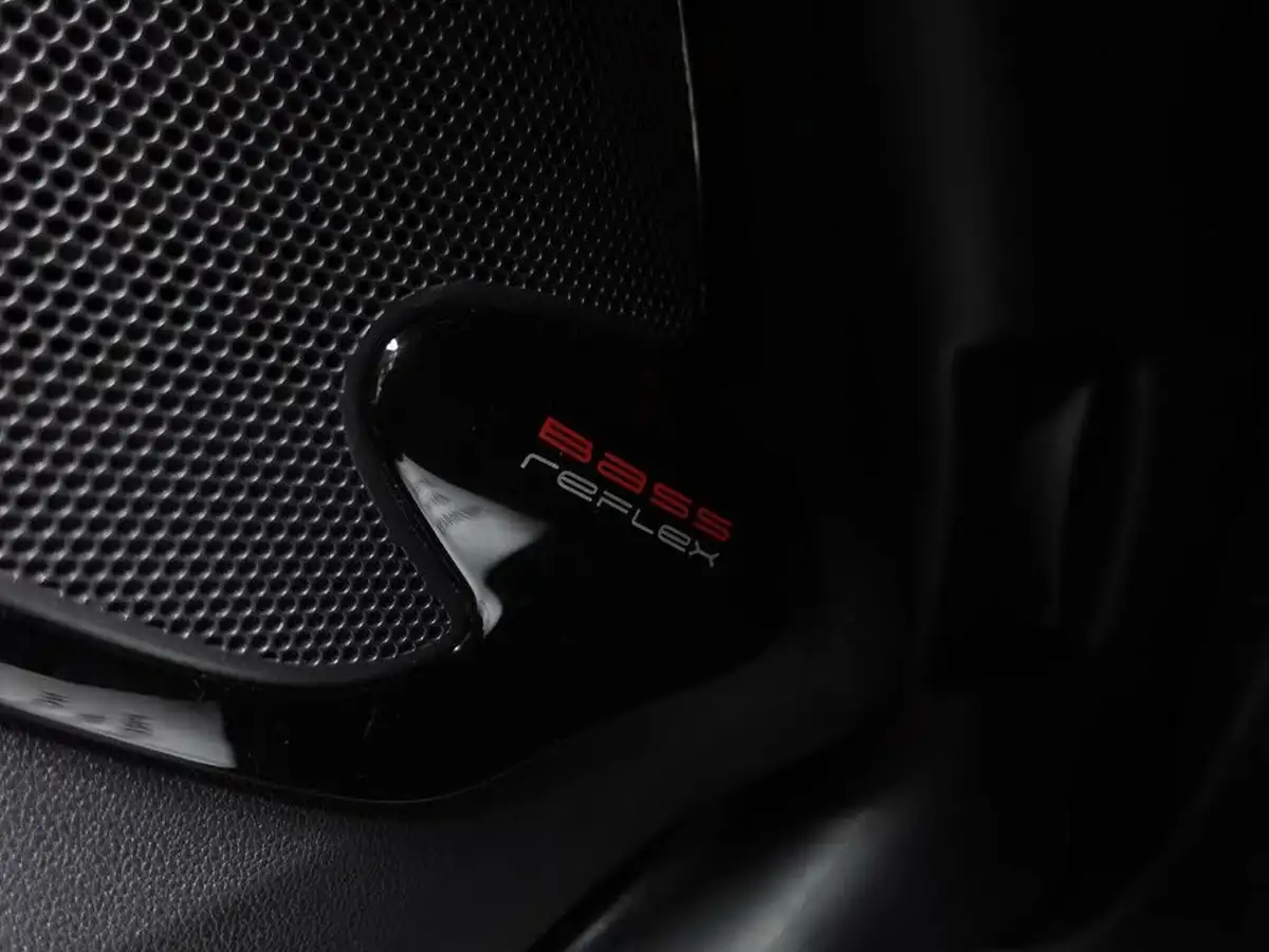 2019-renault-clio-09-tce-iconic-90ps-big-20