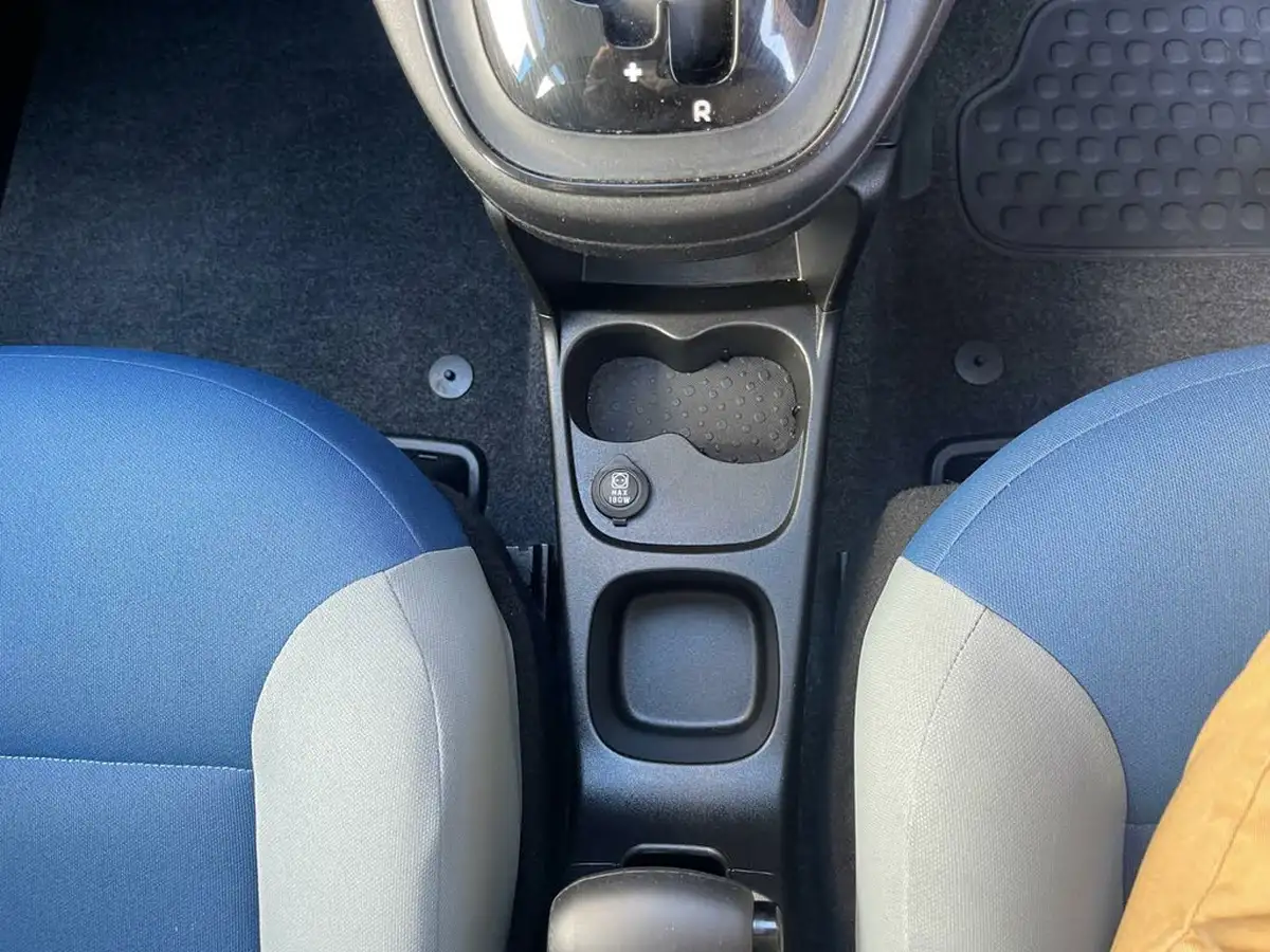 2015-fiat-panda-09-lounge-ss-dualogic-big-33