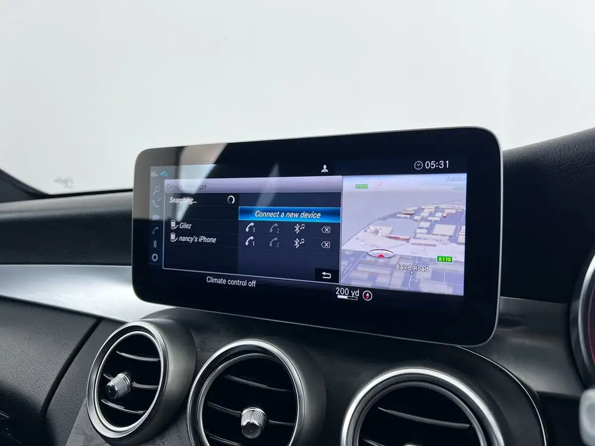 2018-mercedes-benz-c-class-15-c200-amg-line-ss-estate-5d-big-39