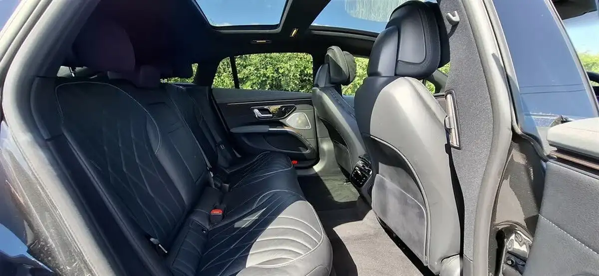 2022-mercedes-benz-eqs-e-eqs-450-exclusive-luxury-334ps-big-14