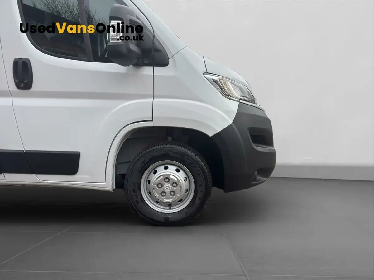 2024-citroen-relay-22bluehdi-35-l3h2-enterprise-edition-panel-big-20