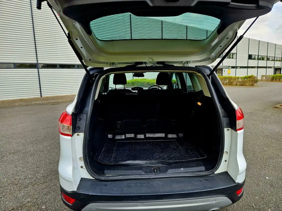 2015-ford-kuga-15t-zetec-150ps-big-11