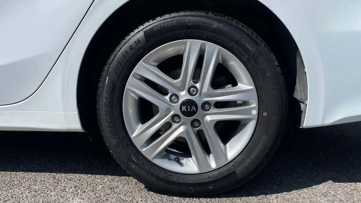 2021-kia-ceed-10-t-gdi-2-sportswagon-big-17