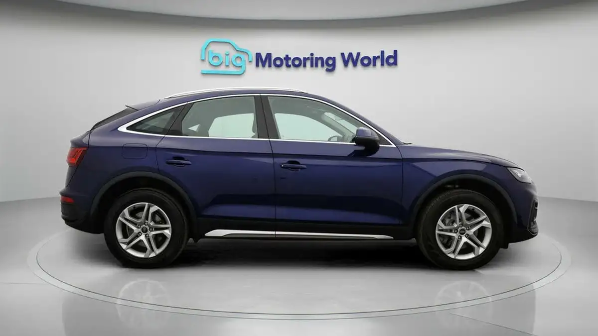 2022-audi-q5-20-45-tfsi-sportback-big-8