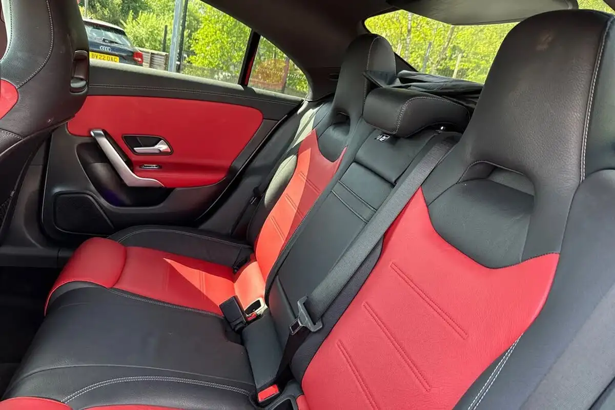 2021-mercedes-benz-cla-13-cla-180-amg-line-premium-plus-coupe-4d-big-18
