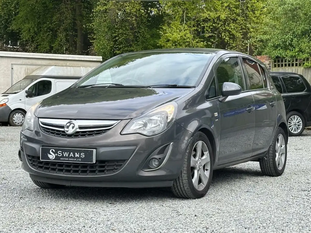 2013-vauxhall-corsa-12-sxi-16v-ac-5d-big-11