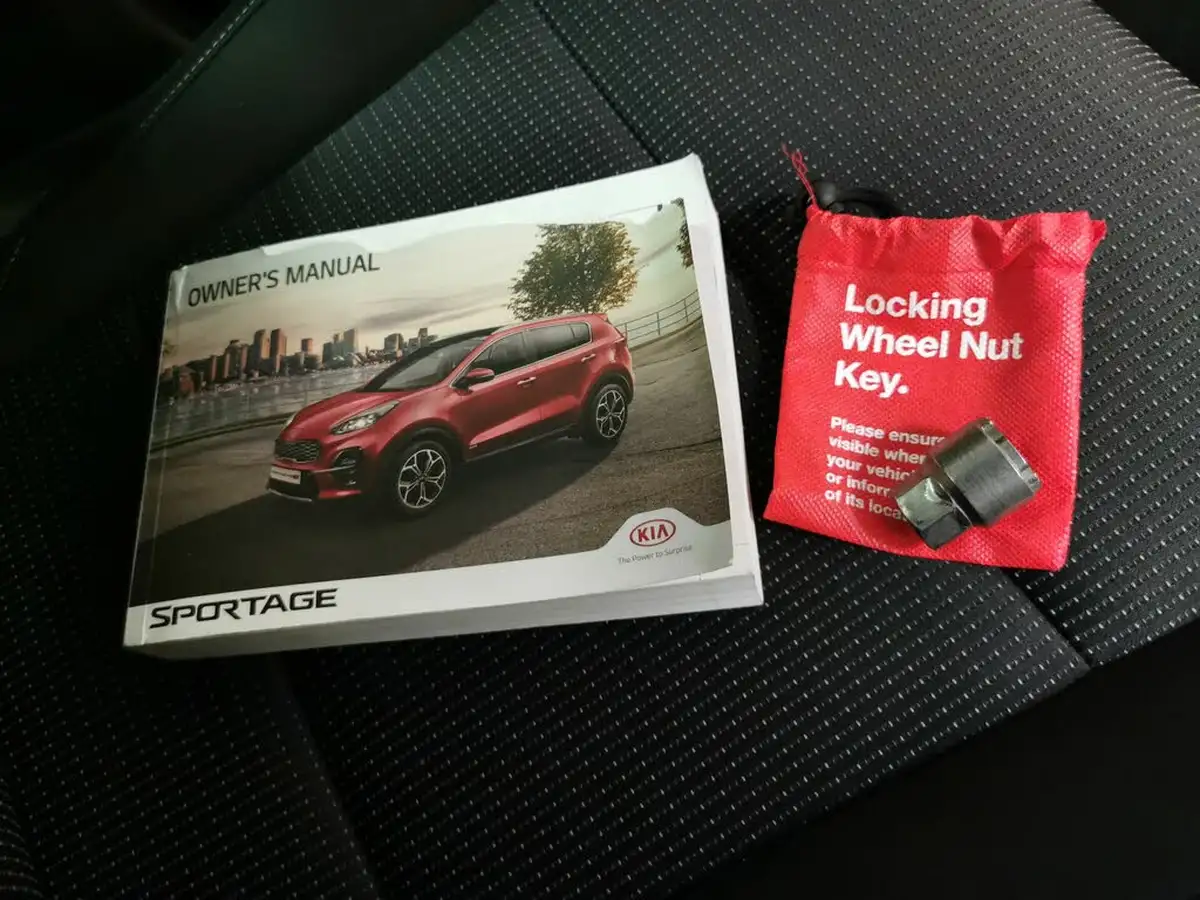 2021-kia-sportage-16-gdi-2-big-40