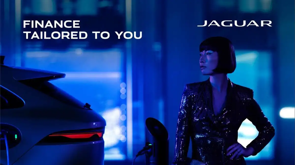 2022-jaguar-f-pace-50-v8-p550-svr-big-6