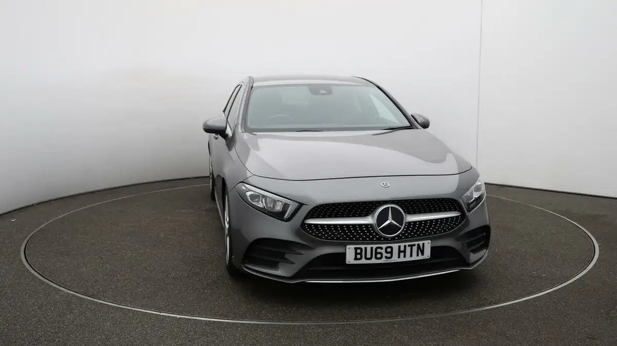 2019-mercedes-benz-a-class-20d-a200d-amg-line-hatchback-5d-big-38