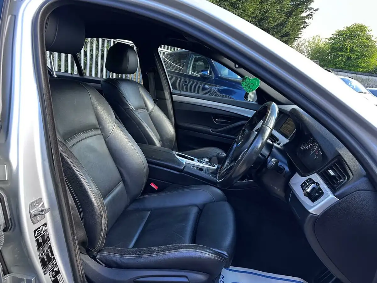2014-bmw-5-series-20td-520d-m-sport-184bhp-saloon-4d-big-17