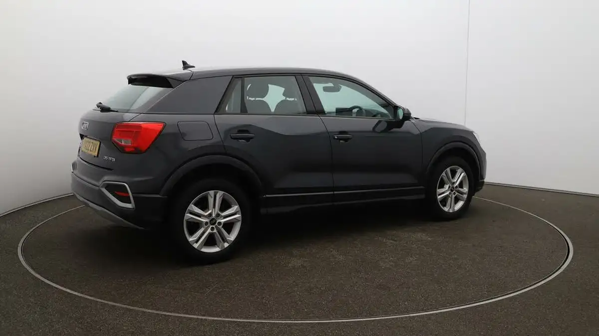 2022-audi-q2-15-35-tfsi-sport-s-tronic-big-45